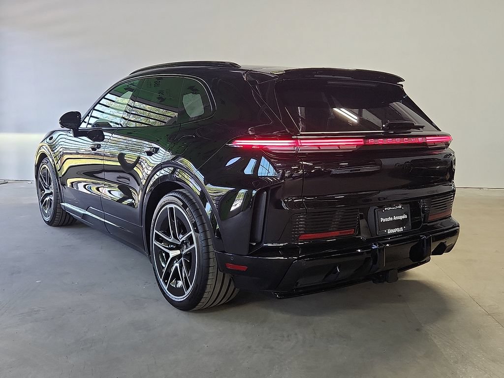 New 2026 Porsche Cayenne Turbo AWD/4WD image 3