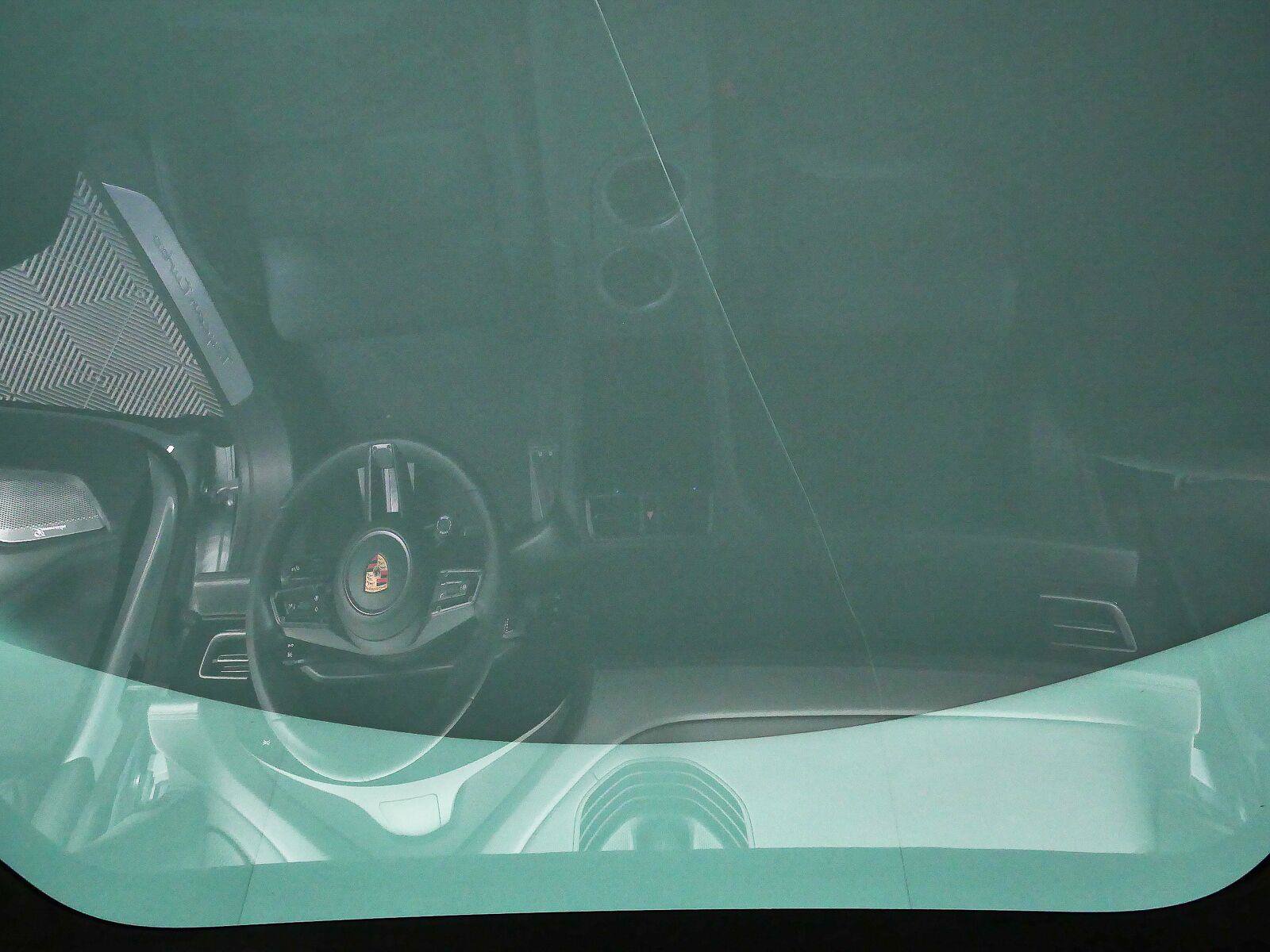 Certified 2020 Porsche Taycan Turbo AWD/4WD image 21