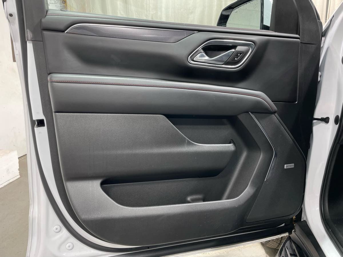 Used 2023 Chevrolet Tahoe RST w/ Sport Performance Package AWD/4WD image 8
