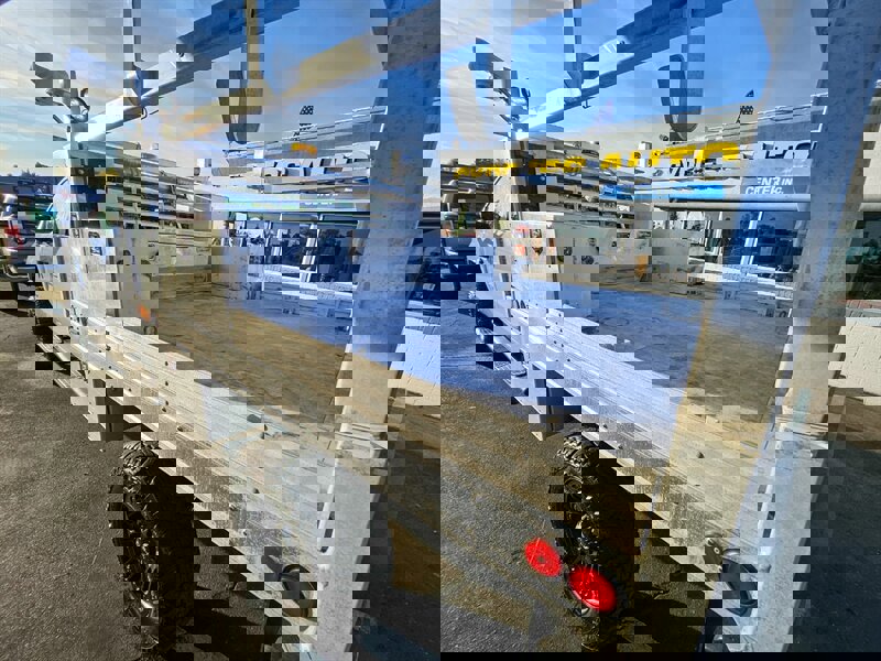 Used 2015 Chevrolet Silverado 2500 W/T image 7