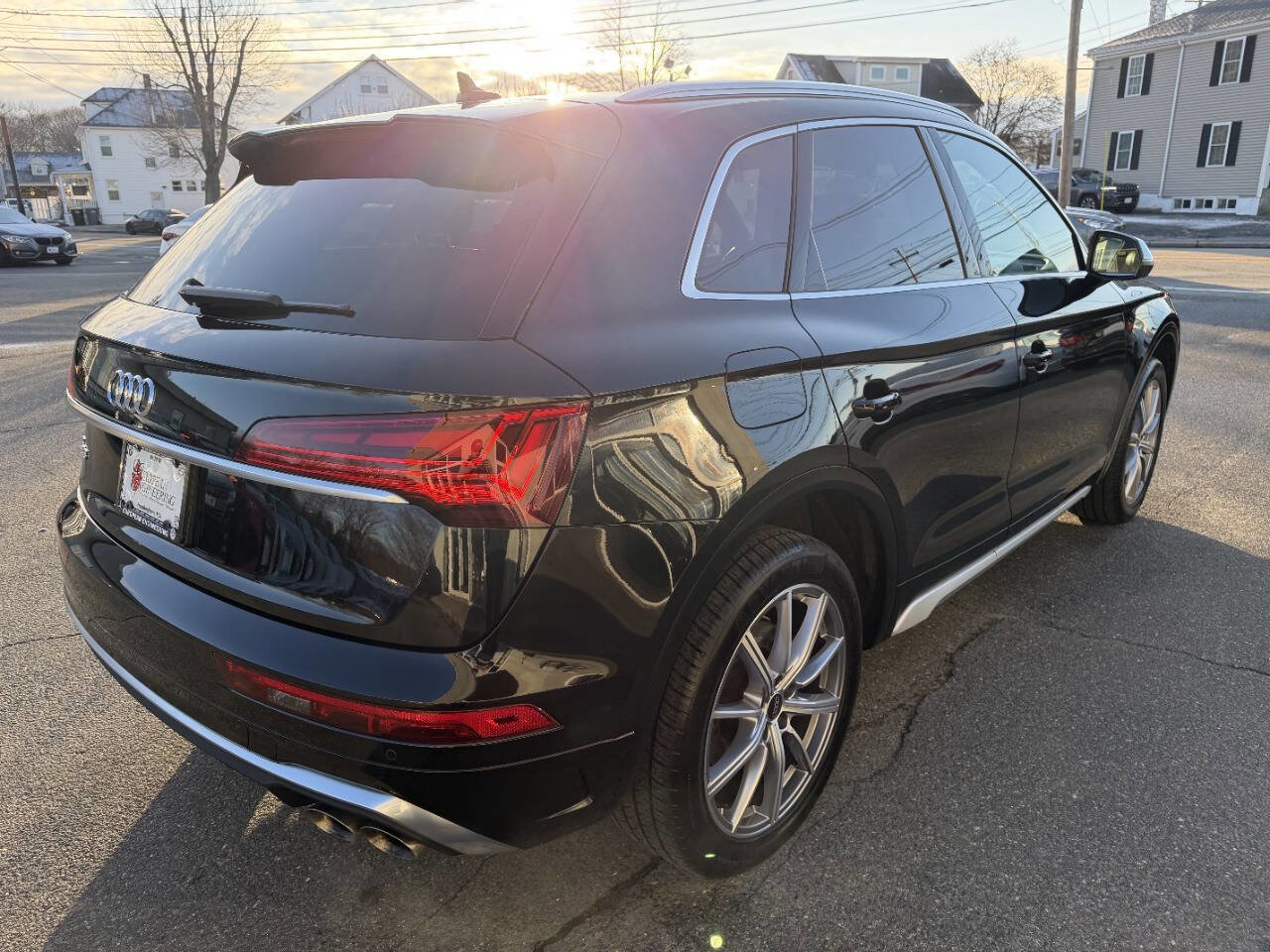 Used 2023 Audi SQ5 Premium Plus w/ Premium Plus Package image 9