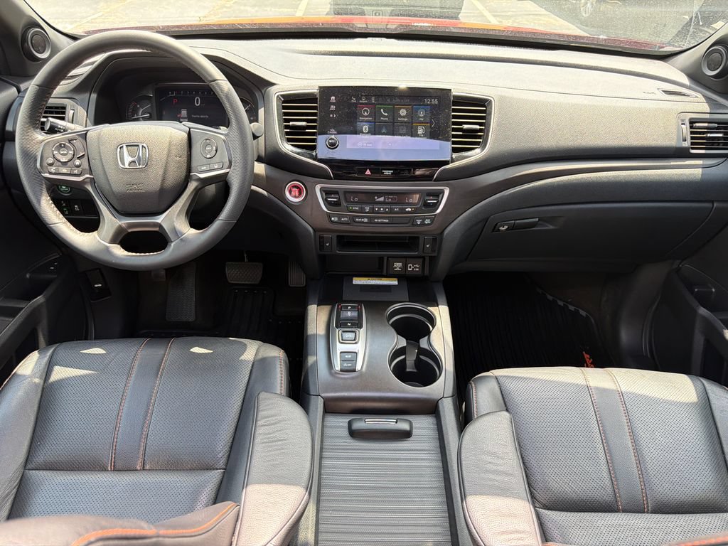 Used 2023 Honda Passport TrailSport image 25
