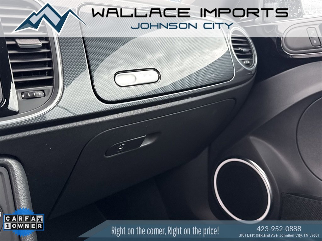 Used 2015 Volkswagen Beetle R-Line image 46