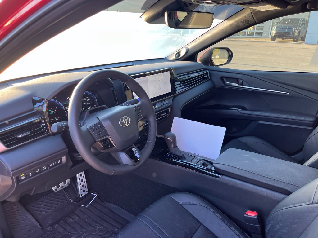 Used 2026 Toyota Camry XSE w/ Premium Plus Package FWD image 6