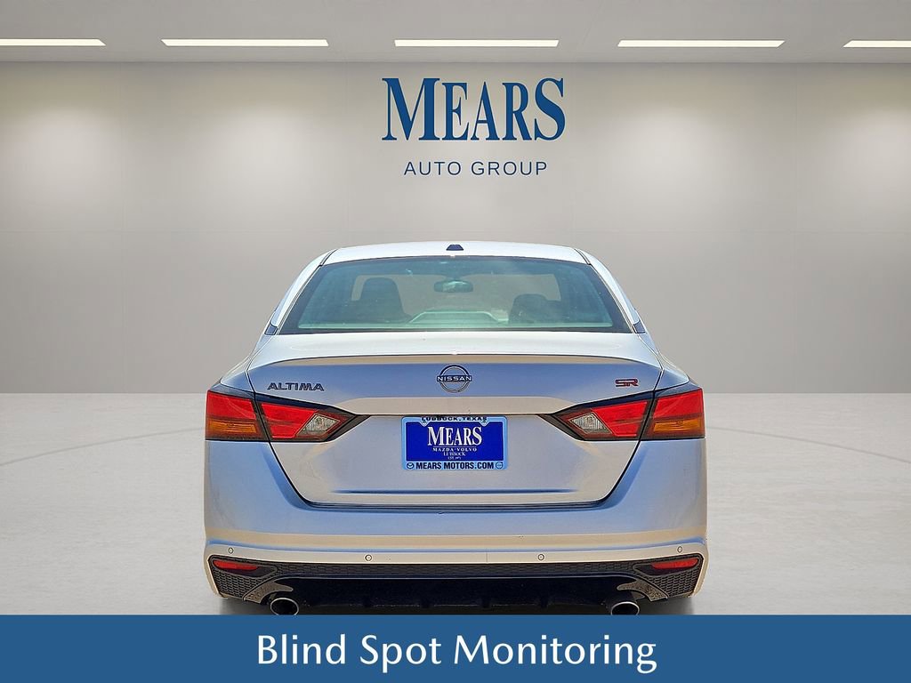 Used 2024 Nissan Altima 2.5 SR FWD image 5