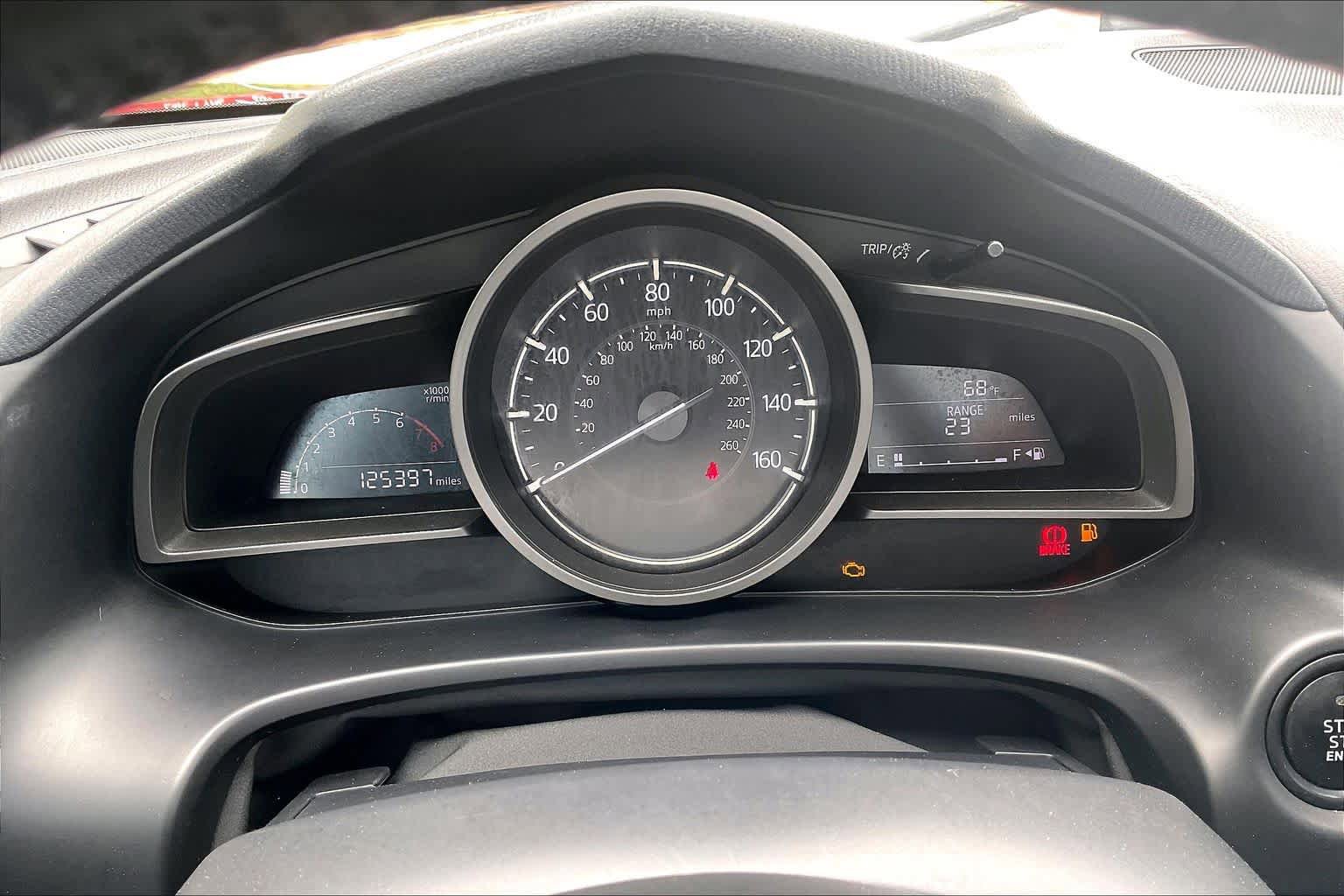 Used 2018 MAZDA MAZDA3 Touring FWD image 26