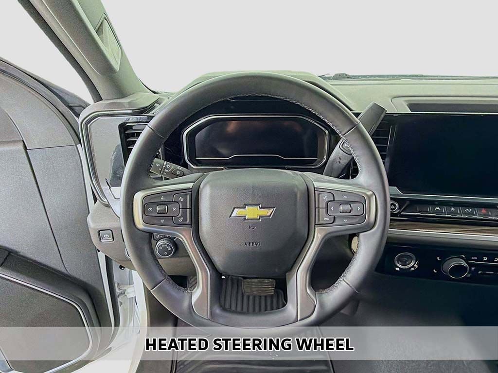 Used 2024 Chevrolet Silverado 1500 LT image 5