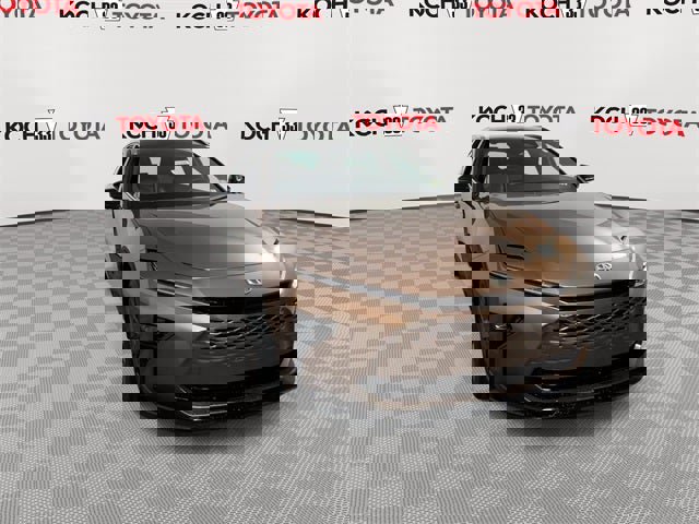 New 2025 Toyota Crown Signia image 3