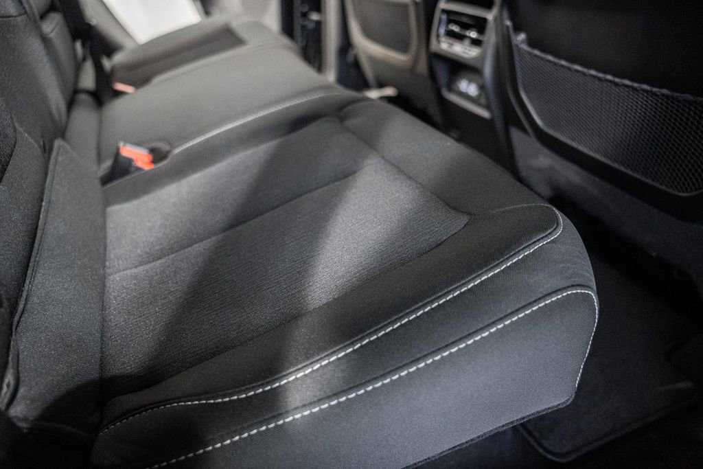 New 2025 Jeep Grand Cherokee Laredo X w/ Trailer Tow Package image 27