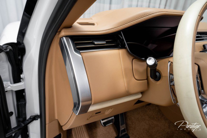 Used 2023 Land Rover Range Rover SV image 22