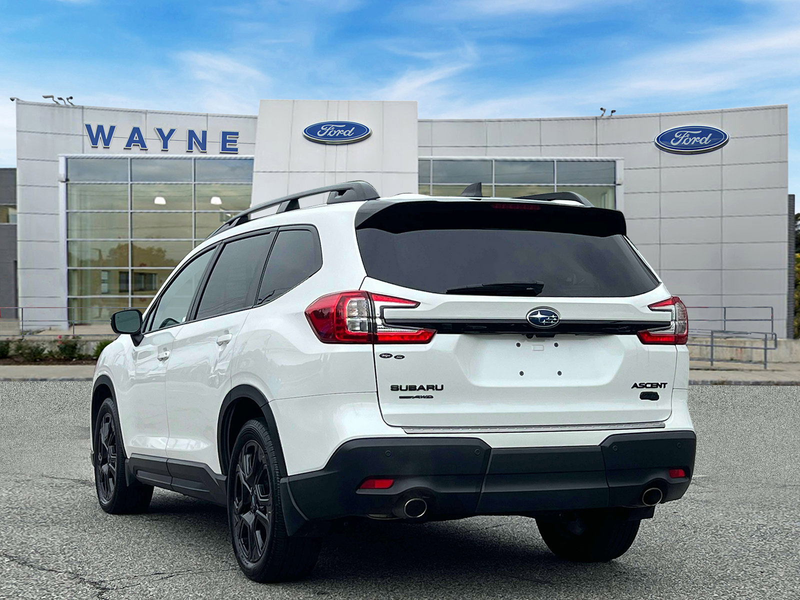 Used 2023 Subaru Ascent Onyx Edition image 4