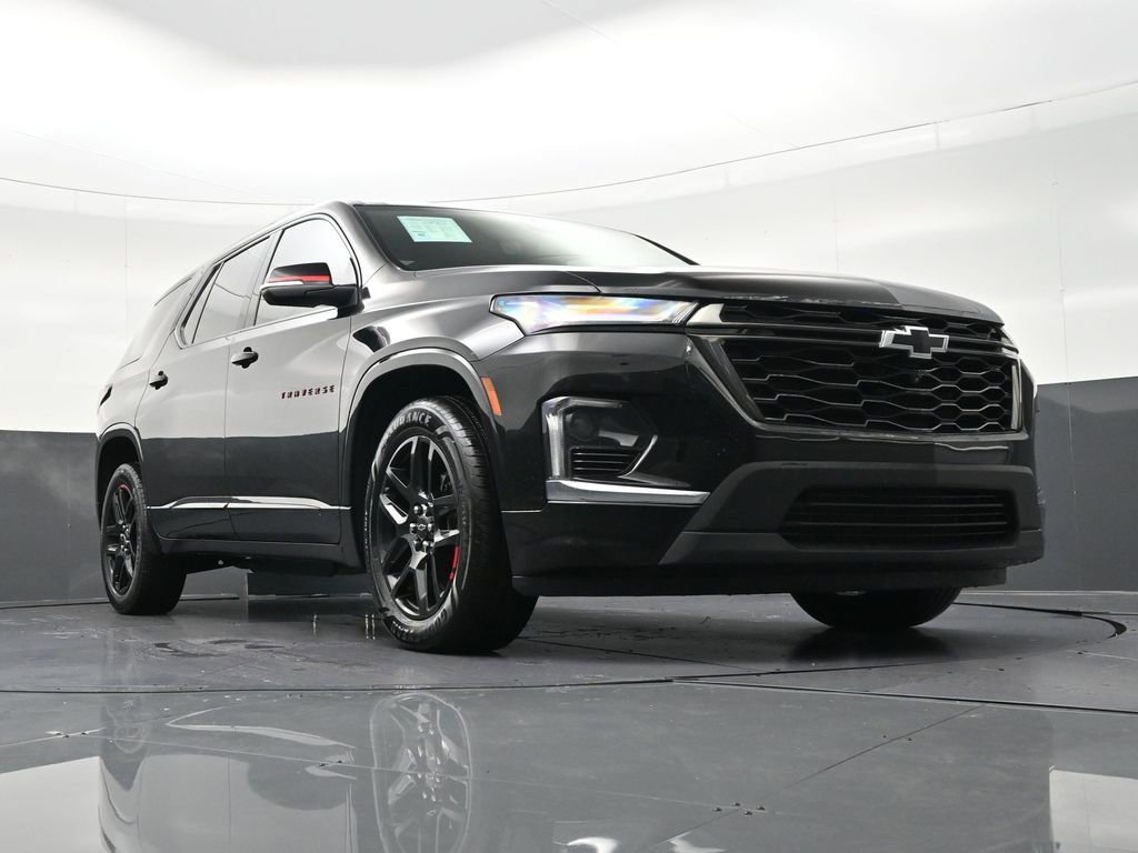 Used 2023 Chevrolet Traverse Premier w/ Redline Edition image 30