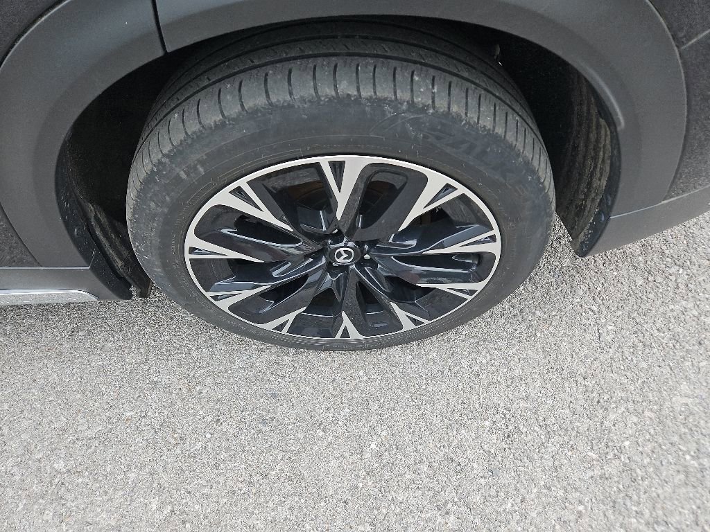 Used 2024 MAZDA CX-90 Plug-In Hybrid w/ Premium Pkg AWD/4WD image 12