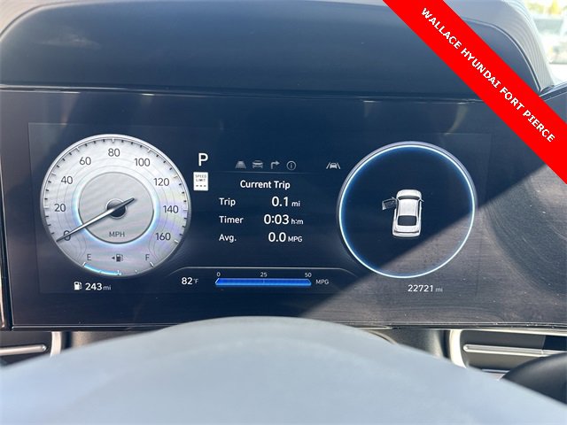 Used 2024 Hyundai Elantra SEL image 19