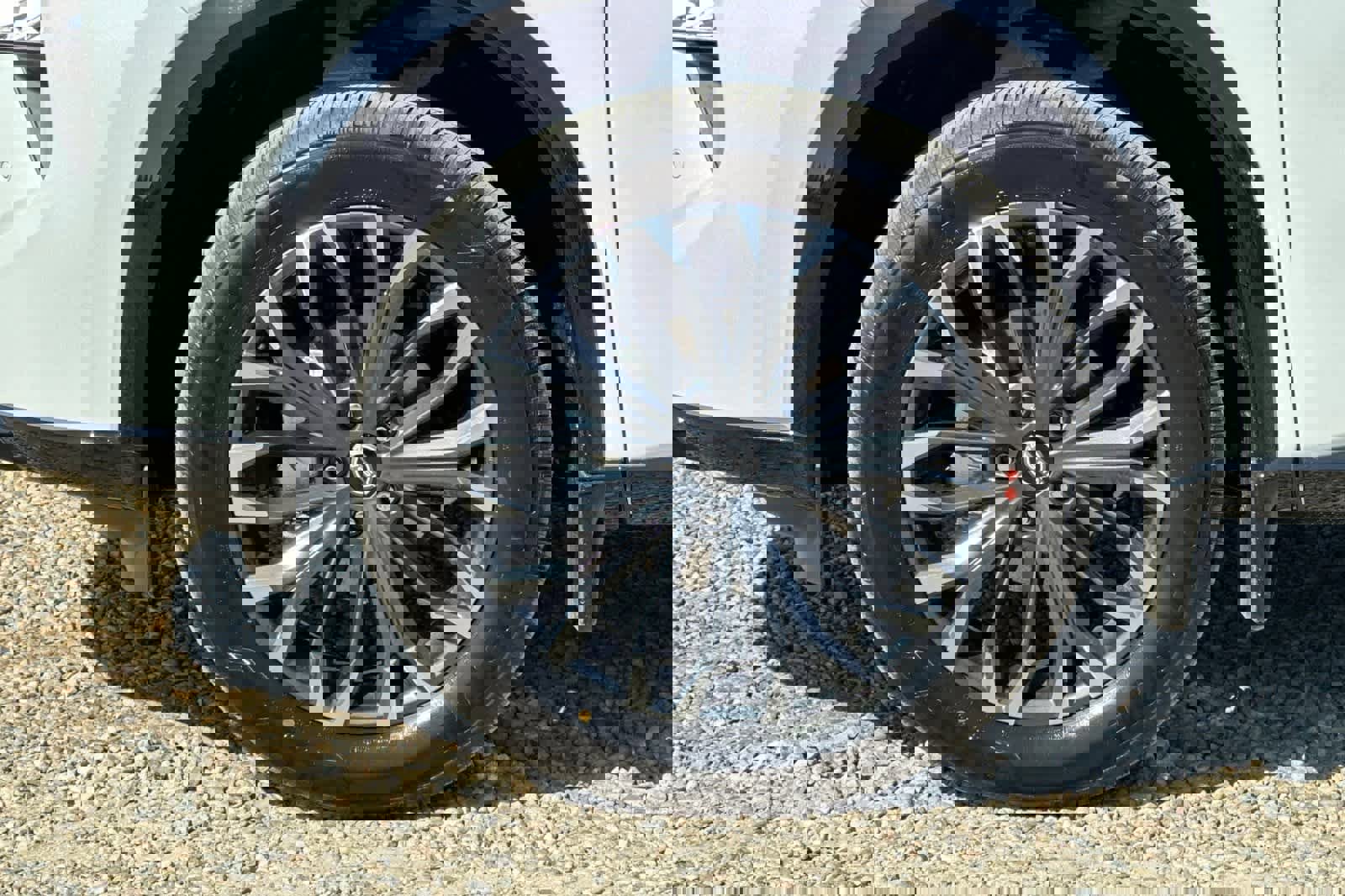 New 2026 Nissan Rogue Platinum image 33