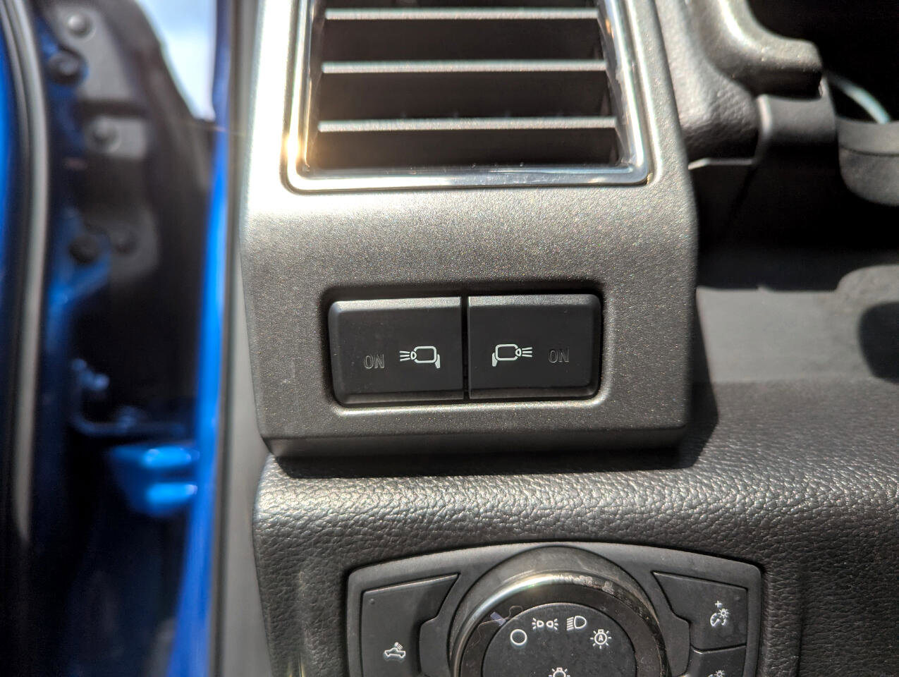 Used 2018 Ford F150 Raptor w/ Equipment Group 802A Luxury image 21