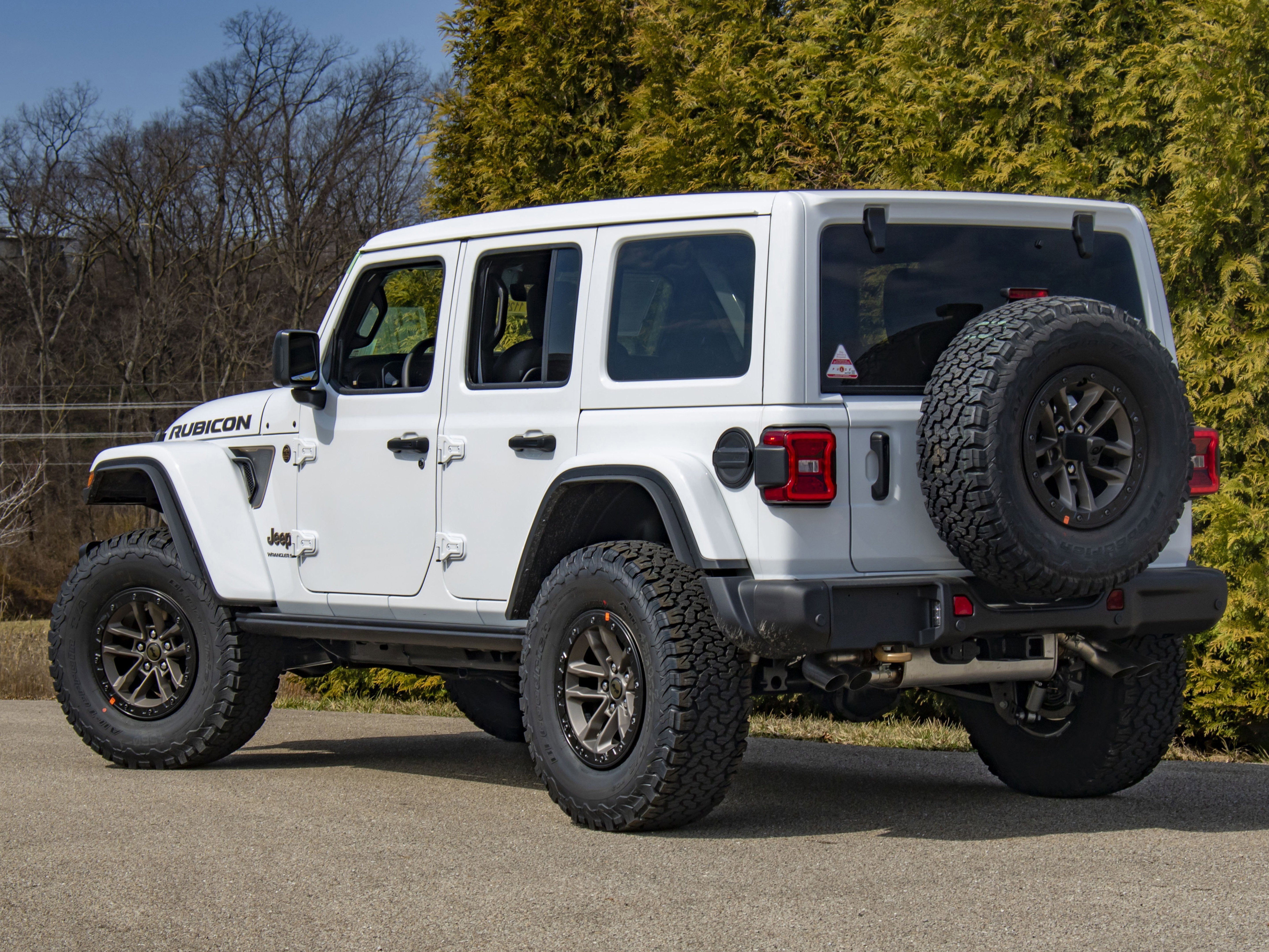 New 2025 Jeep Wrangler Unlimited Rubicon 392 image 2