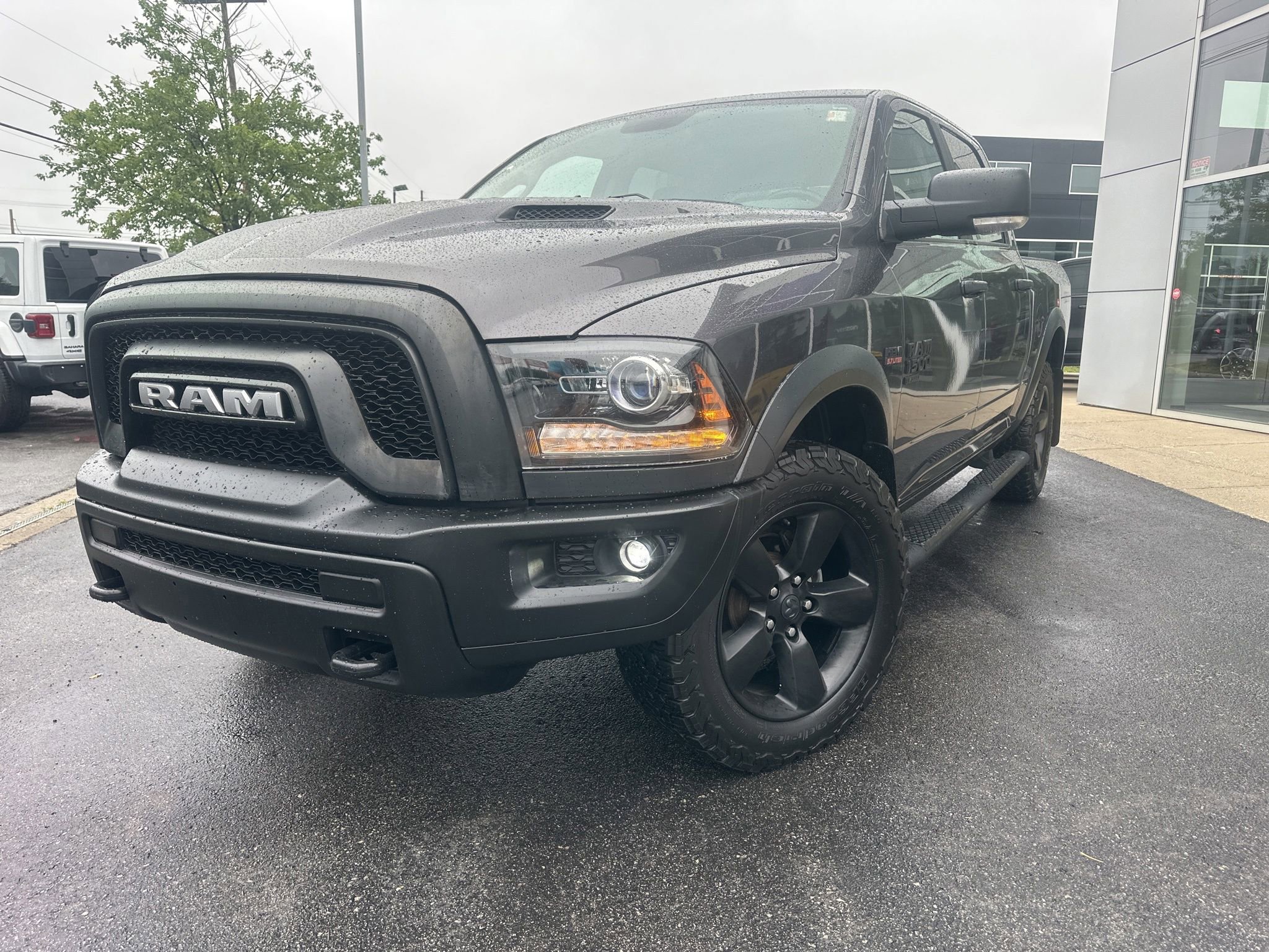 Used 2020 RAM 1500 Classic Warlock AWD/4WD image 1