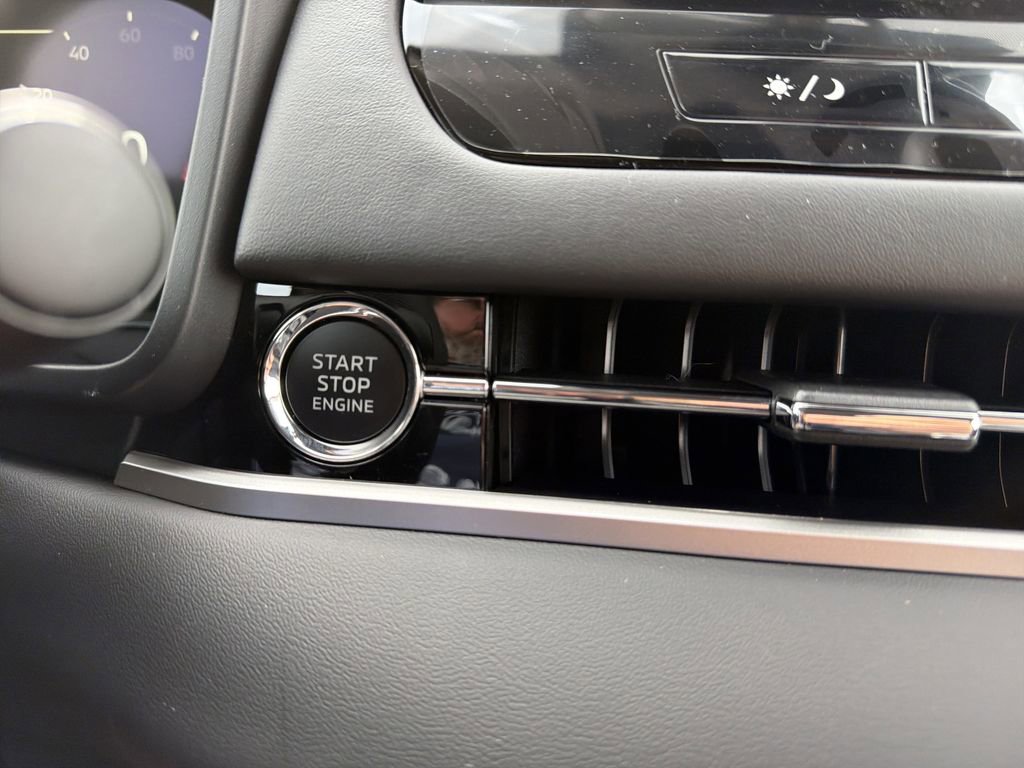 New 2026 Mitsubishi Outlander SE AWD/4WD image 23