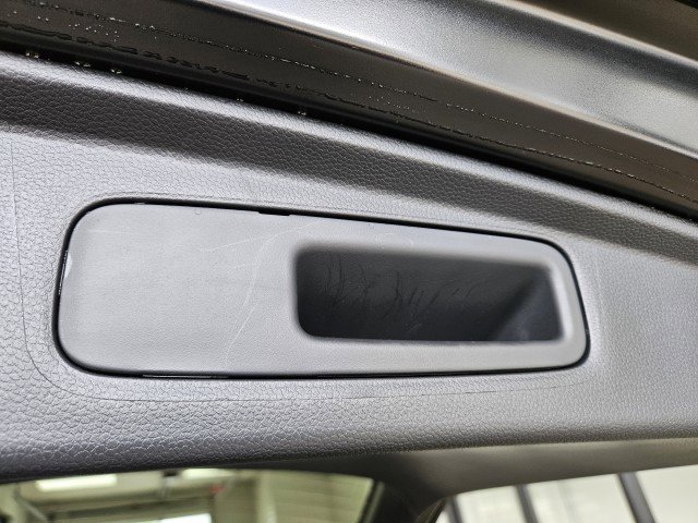 Used 2025 Honda CR-V EX image 11