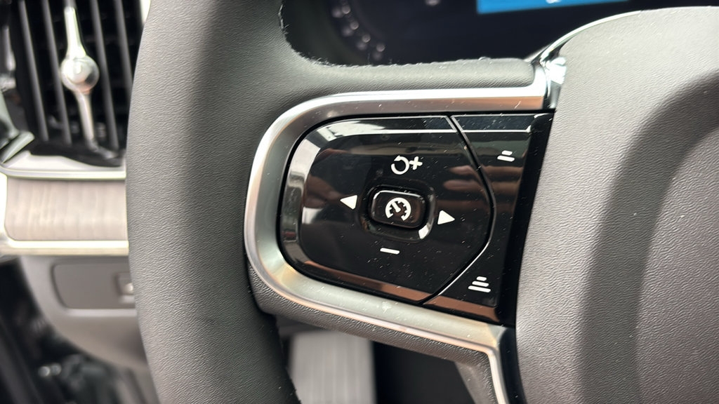 New 2027 Volvo XC90 B6 Ultra AWD/4WD image 18