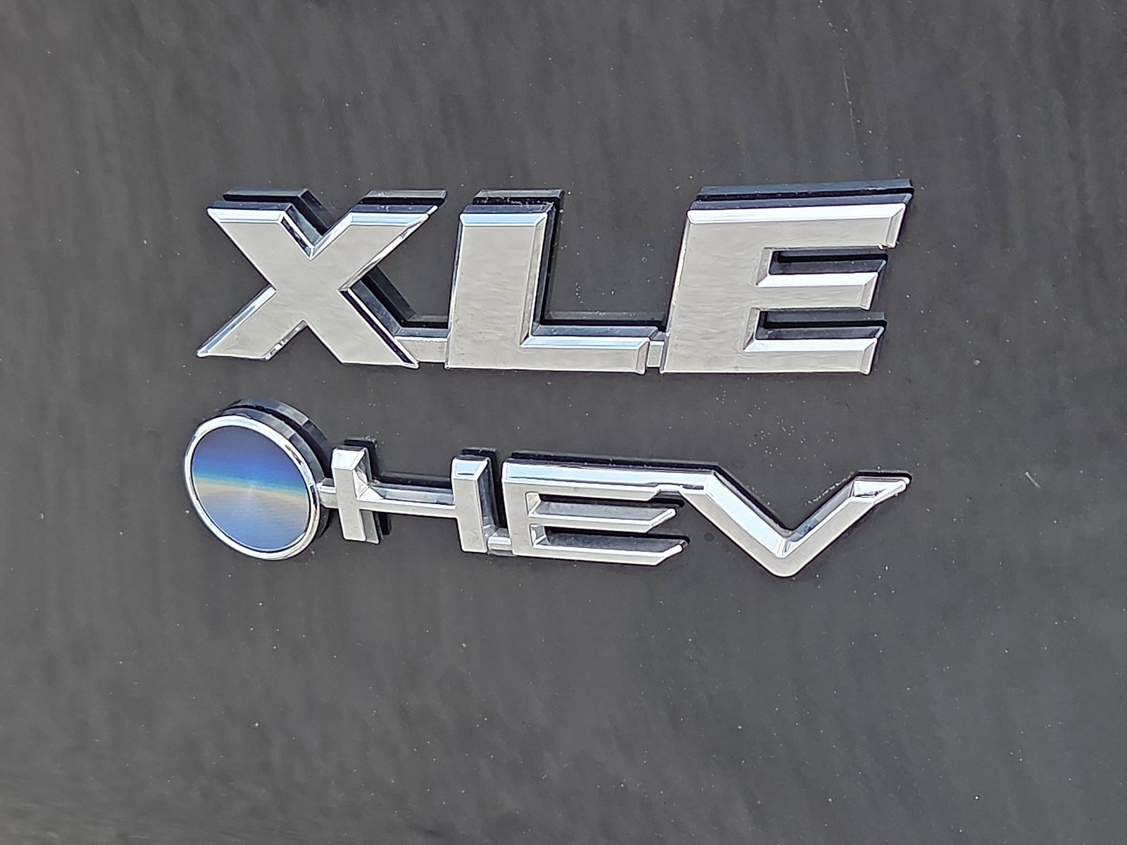 Used 2025 Toyota RAV4 XLE w/ Convenience Package AWD/4WD image 8