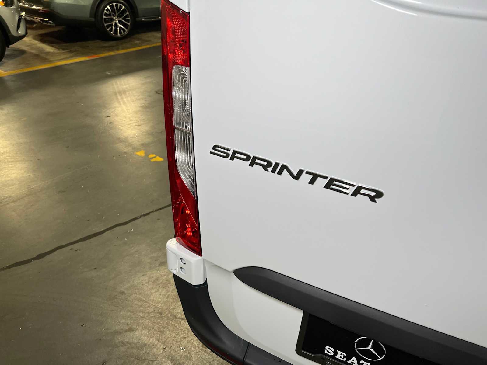 Used 2025 Mercedes-Benz Sprinter 2500 image 15