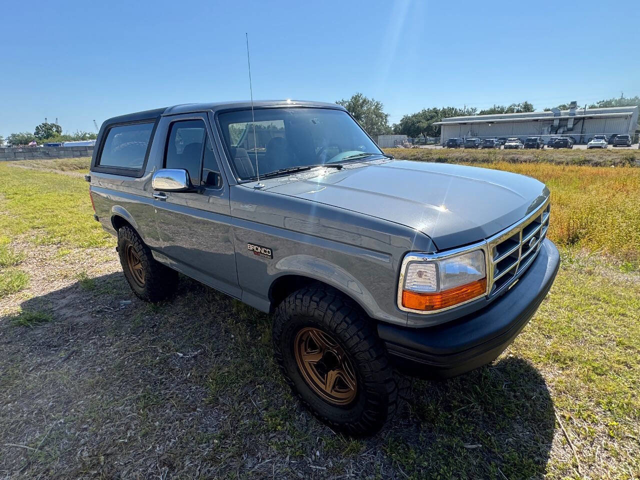 Used 1995 Ford Bronco XLT image 20
