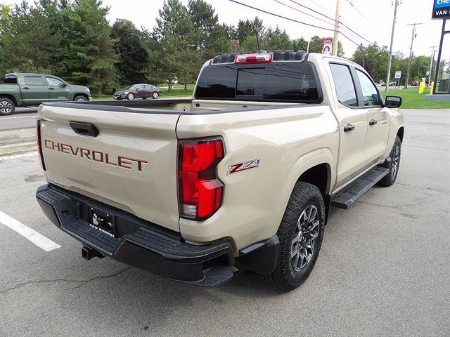 Certified 2024 Chevrolet Colorado Z71 w/ Z71 Convenience Package 2 AWD/4WD image 5