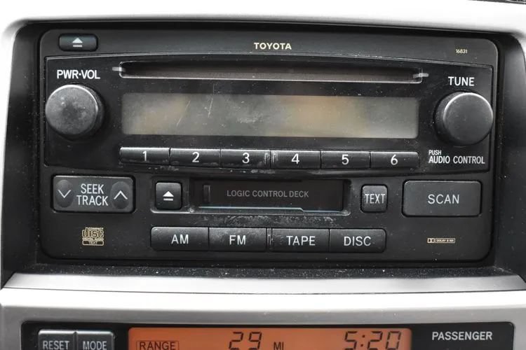 Used 2003 Toyota 4Runner Sport AWD/4WD image 26