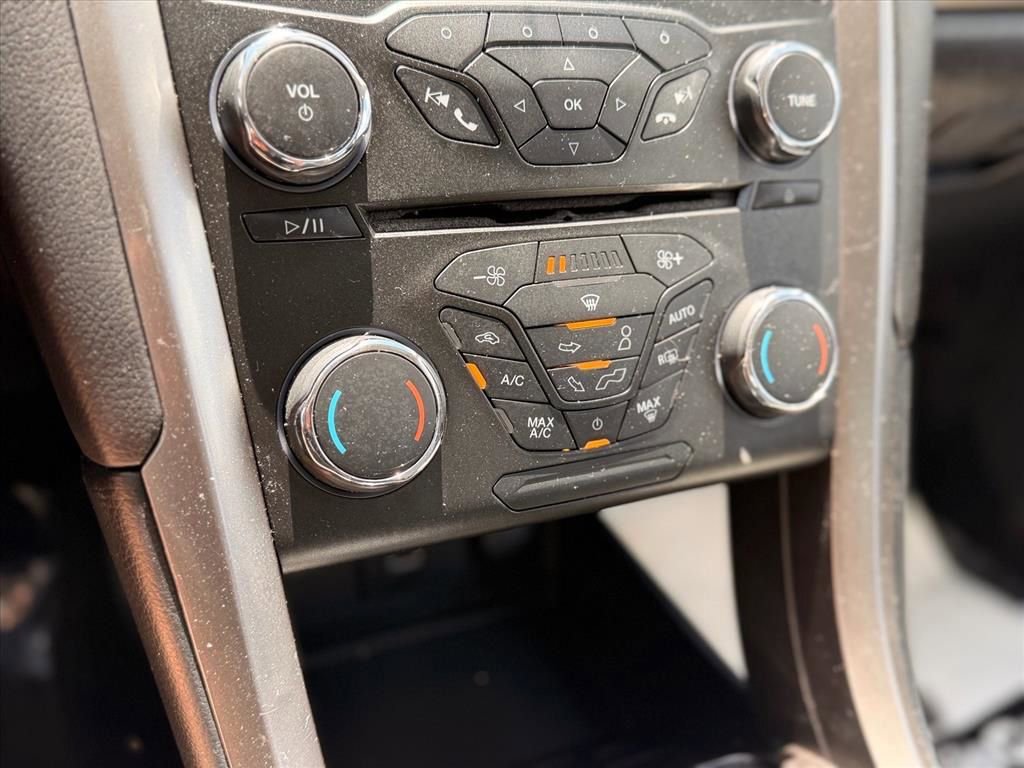 Used 2018 Ford Fusion S FWD image 25