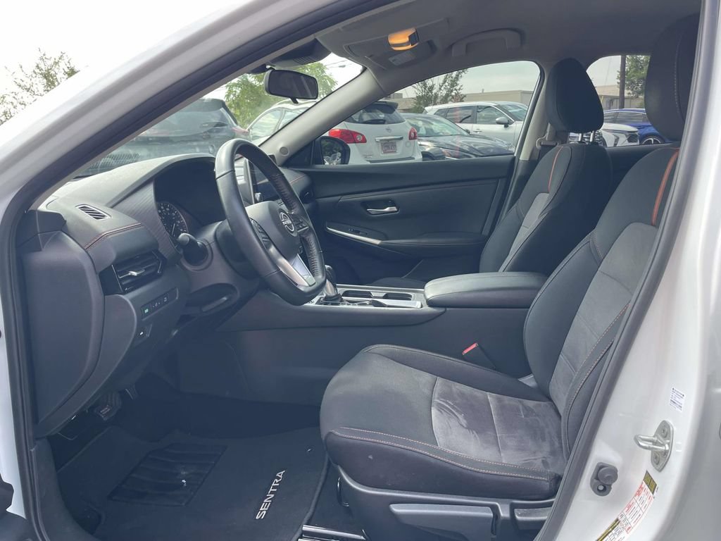 Used 2024 Nissan Sentra SR FWD image 15