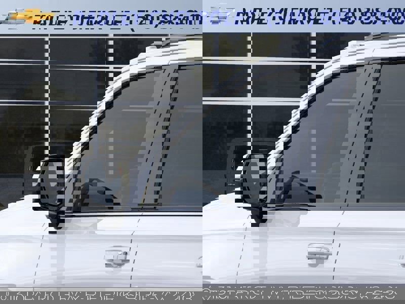 New 2026 Chevrolet Suburban RST image 12