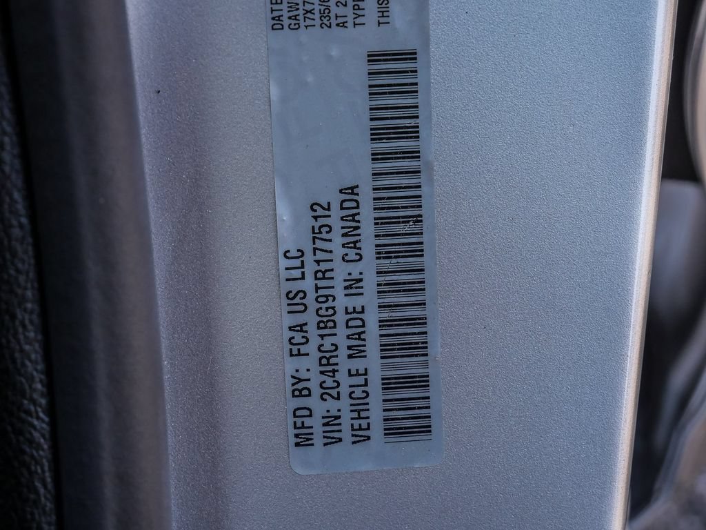 Used 2026 Chrysler Pacifica Select FWD image 38