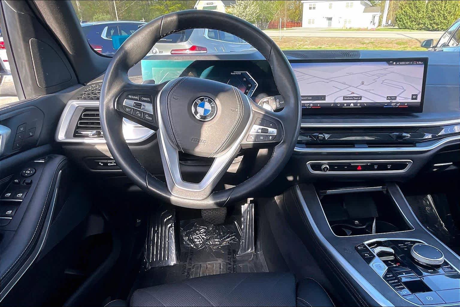 Certified 2024 BMW X5 xDrive40i w/ Parking Assistance Package AWD/4WD image 5