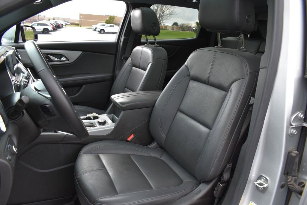 Used 2022 Chevrolet Blazer LT AWD/4WD image 11