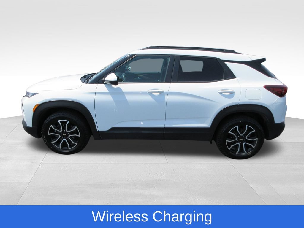 Certified 2021 Chevrolet TrailBlazer ACTIV w/ Sun and Liftgate Package AWD/4WD image 2
