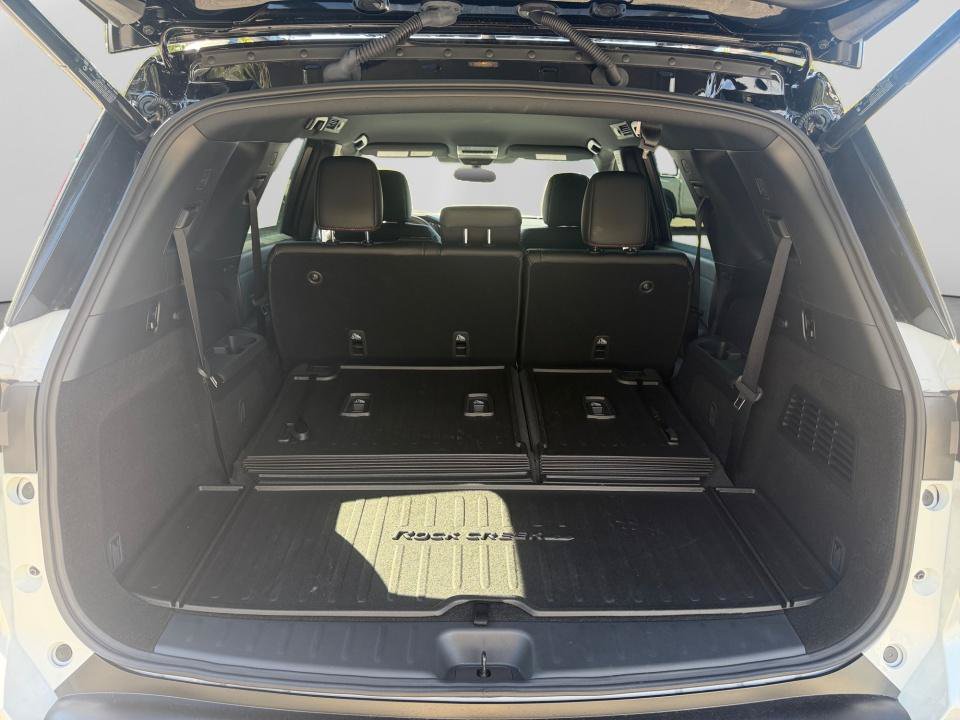 New 2026 Nissan Pathfinder Rock Creek AWD/4WD image 15