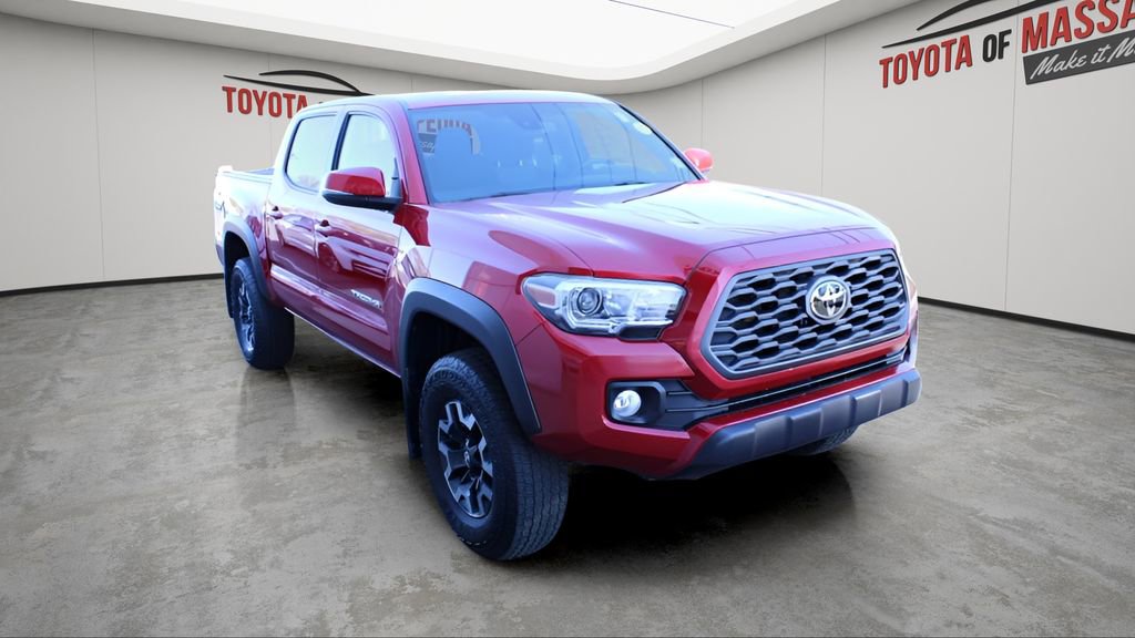 Certified 2022 Toyota Tacoma TRD Off-Road w/ Technology Package AWD/4WD image 6