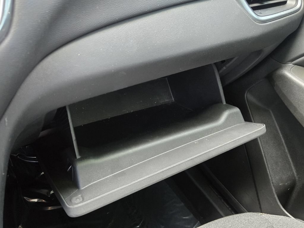 Used 2024 Chevrolet Equinox LT FWD image 22