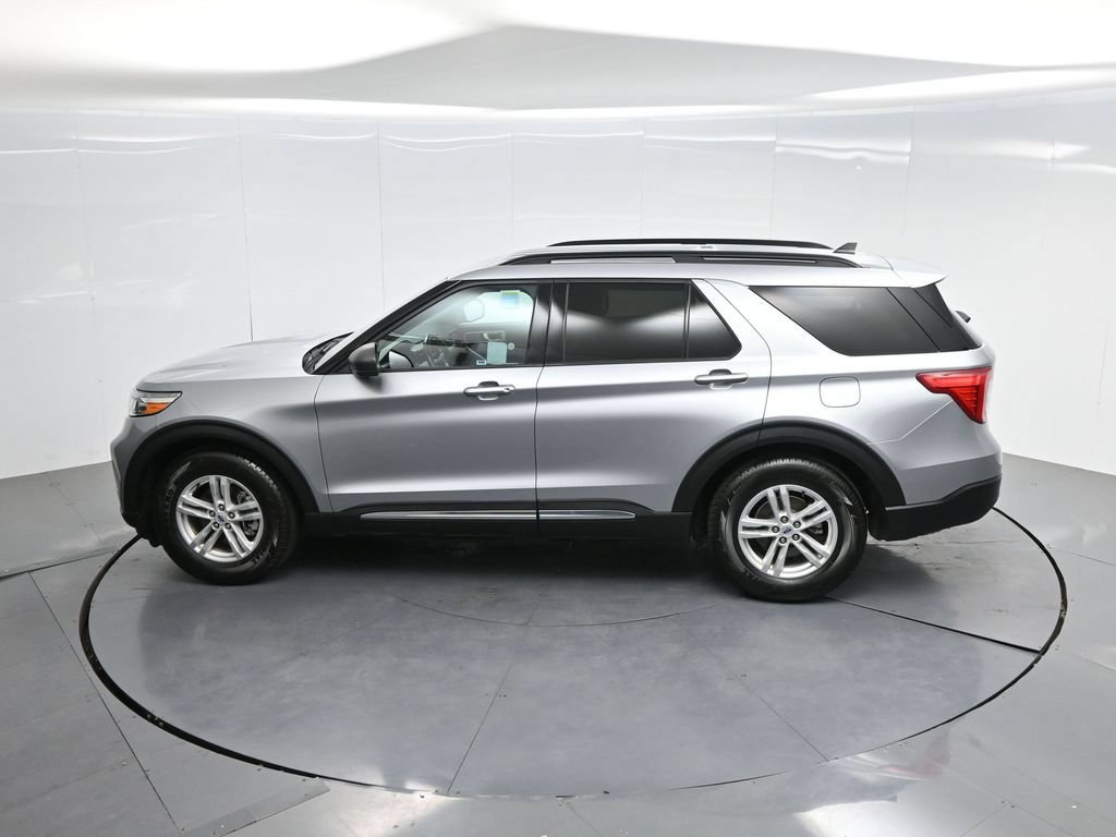 Used 2022 Ford Explorer XLT RWD image 54