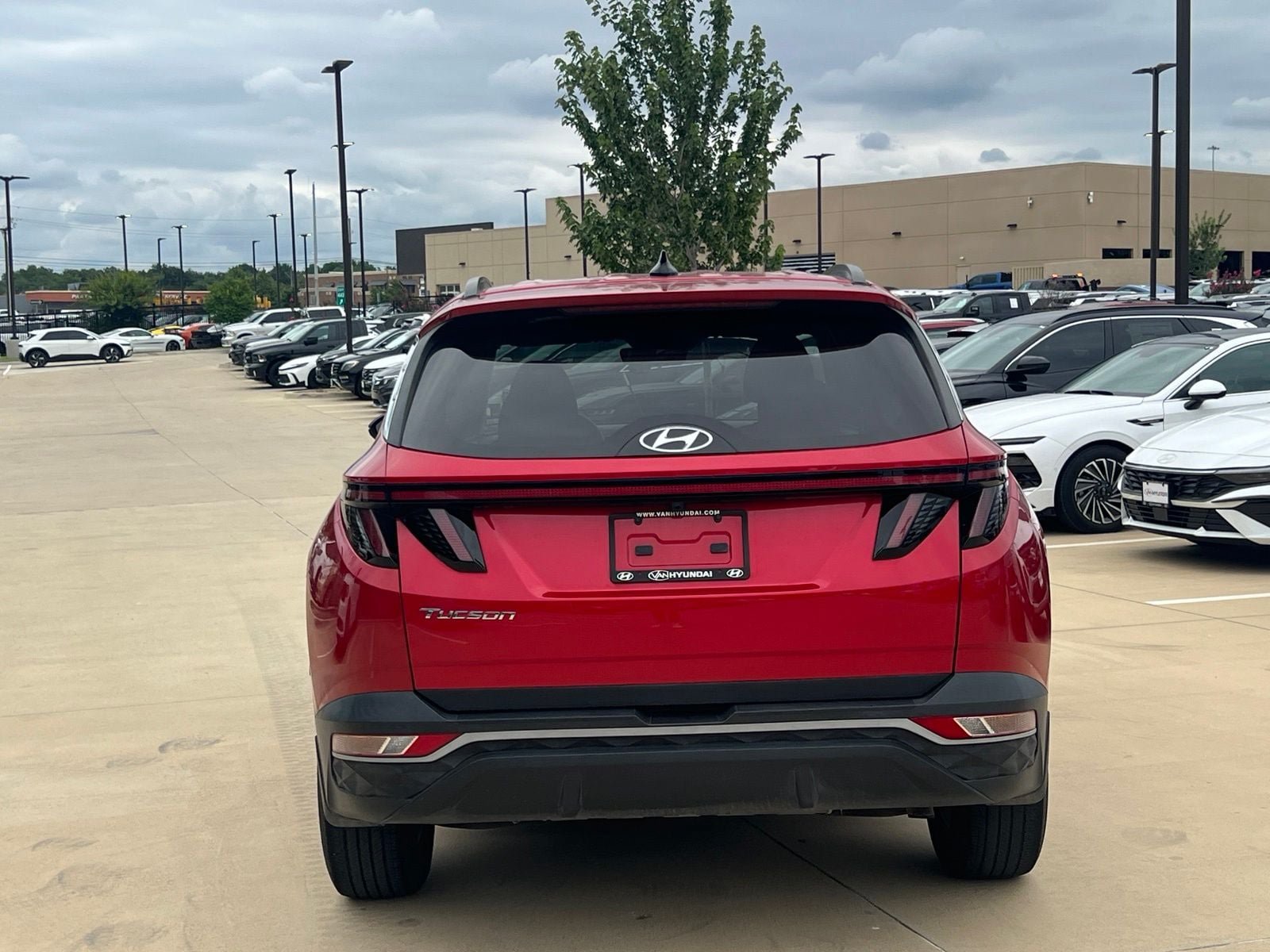 Used 2023 Hyundai Tucson SEL FWD image 11