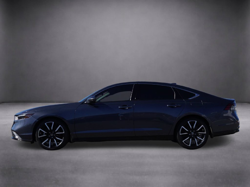 Used 2024 Honda Accord Touring image 7