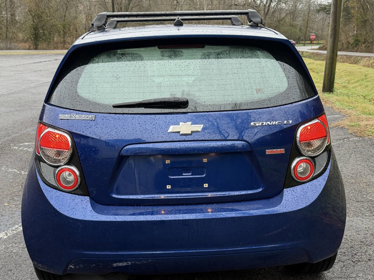 Used 2014 Chevrolet Sonic LT w/ Fun and Sun Package image 10