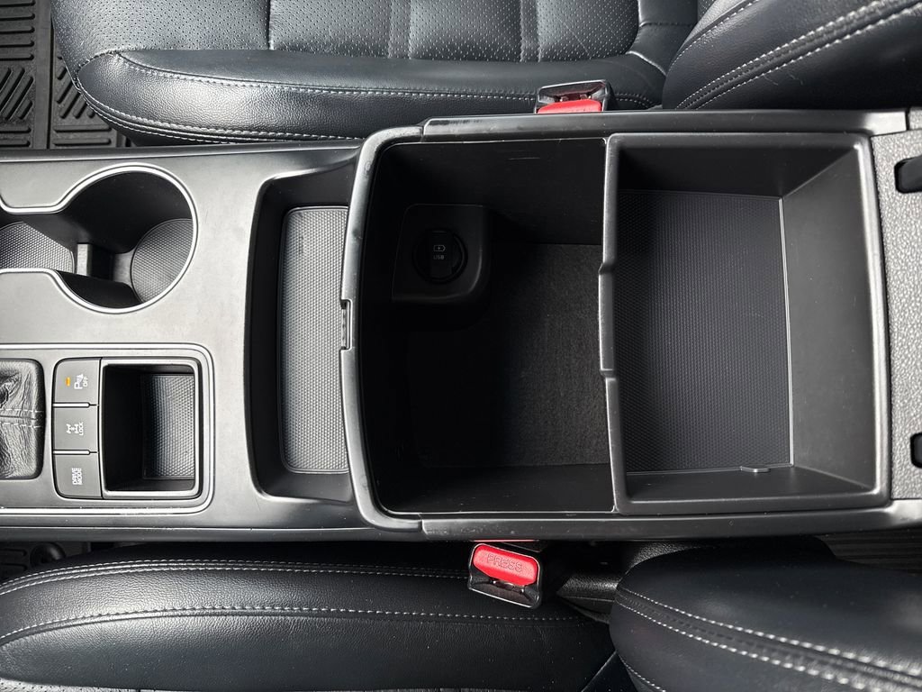 Used 2017 Kia Sorento LX w/ LX Convenience Package image 31