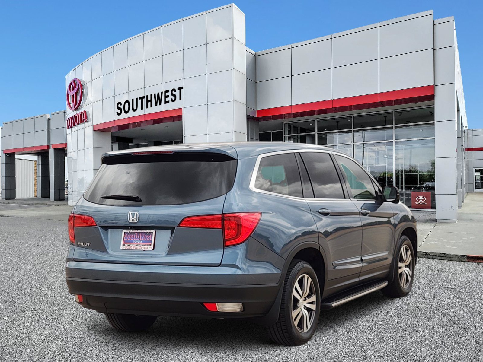 Used 2017 Honda Pilot EX-L image 5