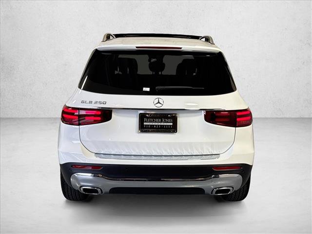 New 2026 Mercedes-Benz GLB 250 image 6
