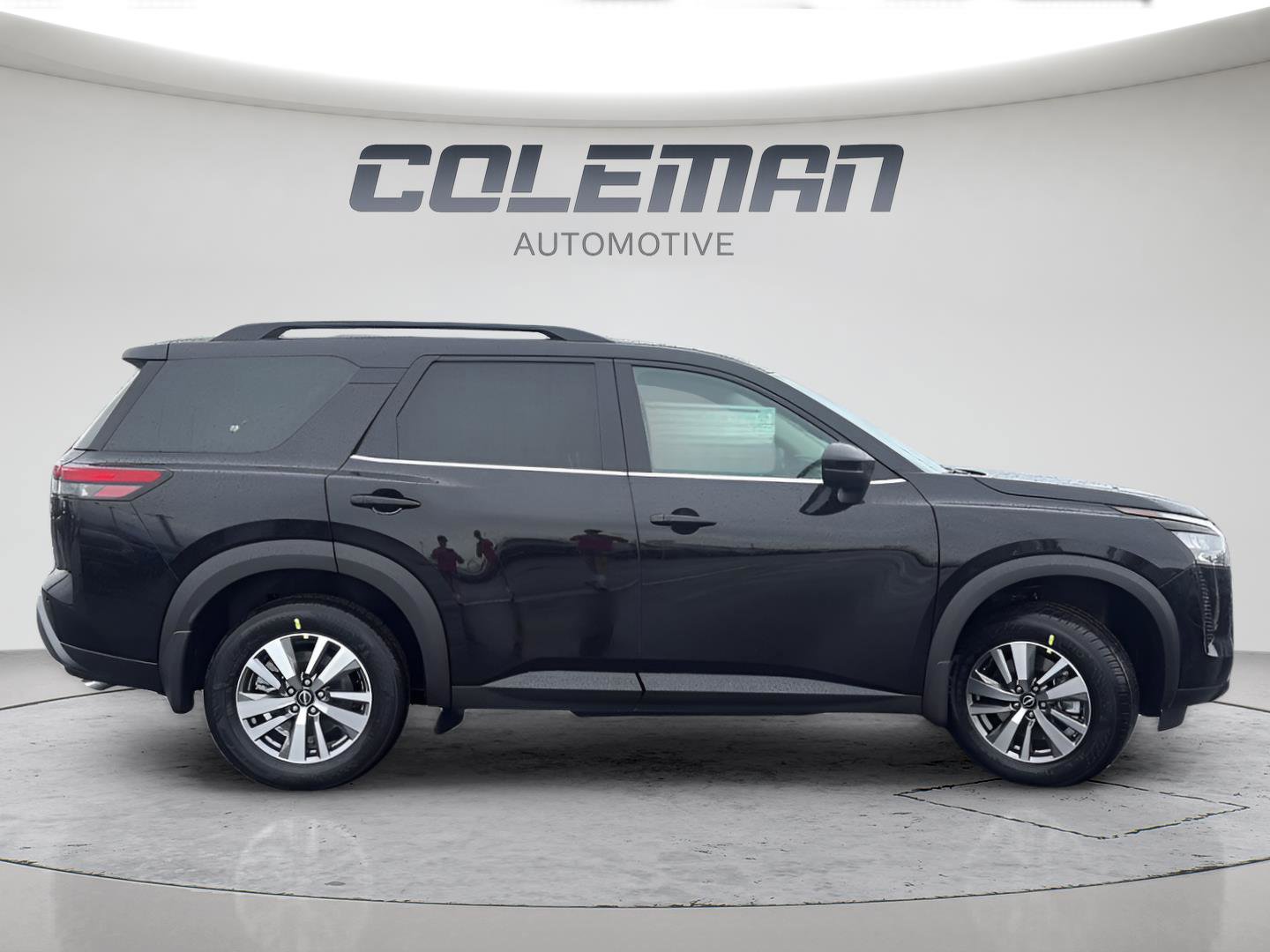 New 2026 Nissan Pathfinder SL AWD/4WD image 6