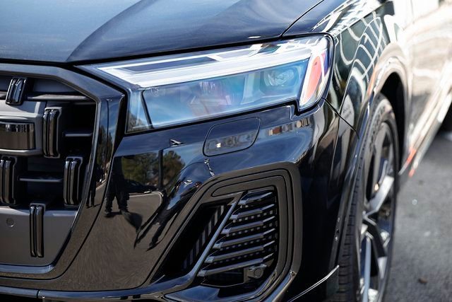 New 2026 Audi Q7 3.0T Premium Plus image 13