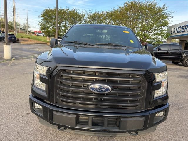 Used 2017 Ford F150 XLT w/ Equipment Group 302A Luxury image 9